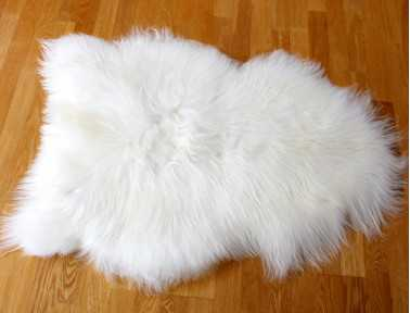 White Icelandic sheepskin Eco-friendly tanning