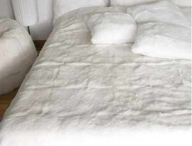 Rabbit bedspread