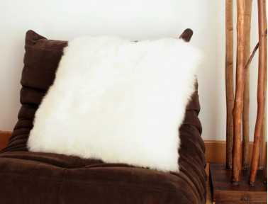 SINGLE SIDED WHITE SHEEPSKIN CUSHION